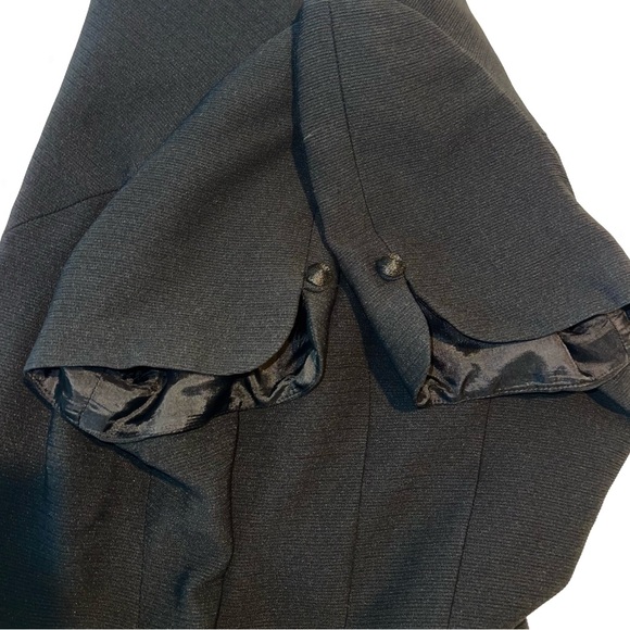 Liz claiborne chic black size 14 dress. - Picture 5 of 5